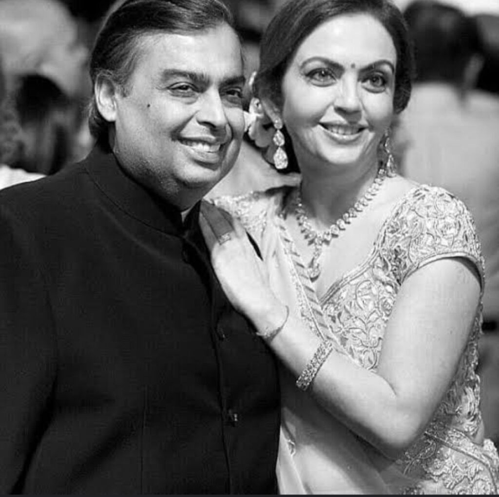 mukesh ambani with wife nita ambani photo